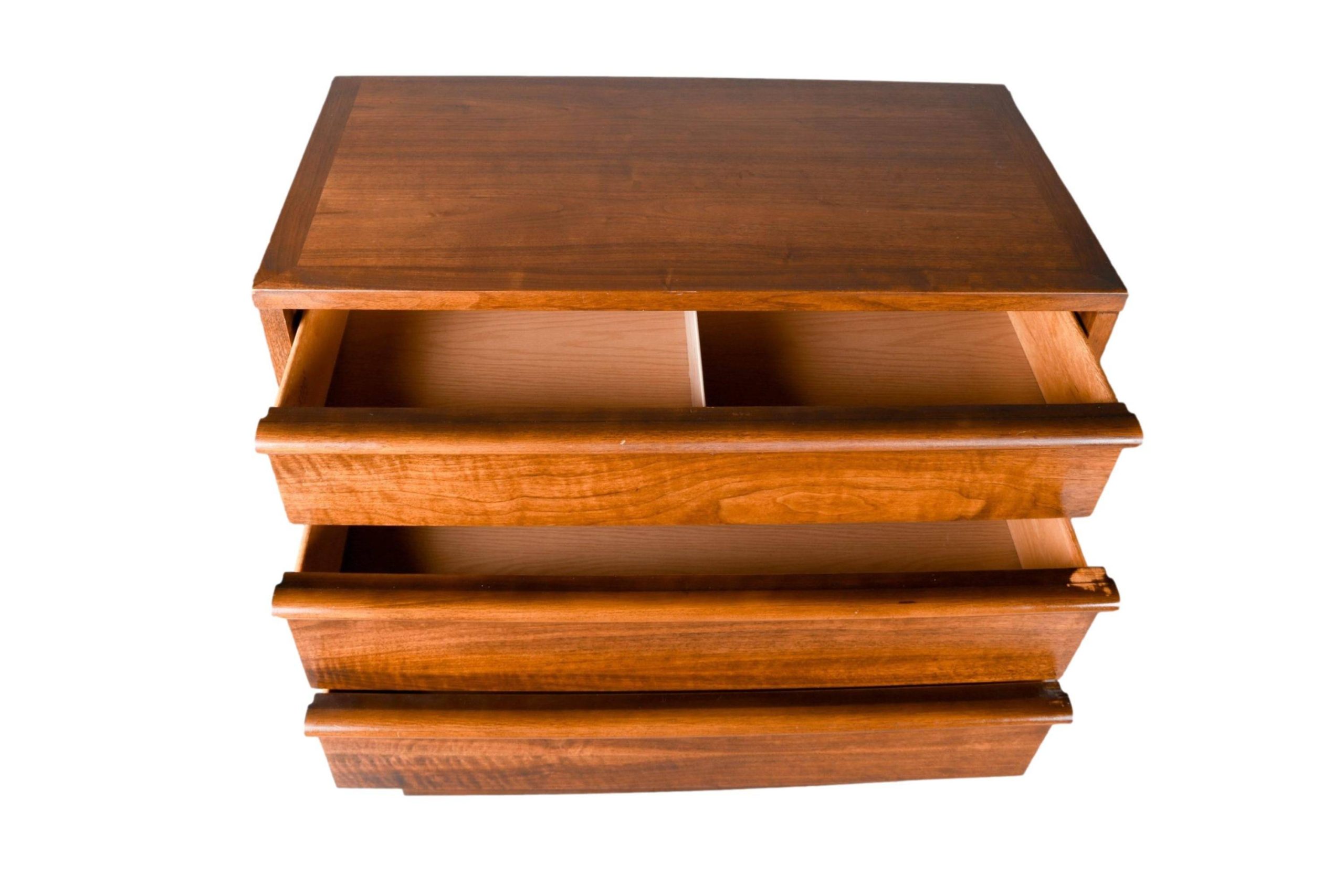 Classic Dresser 03 scaled