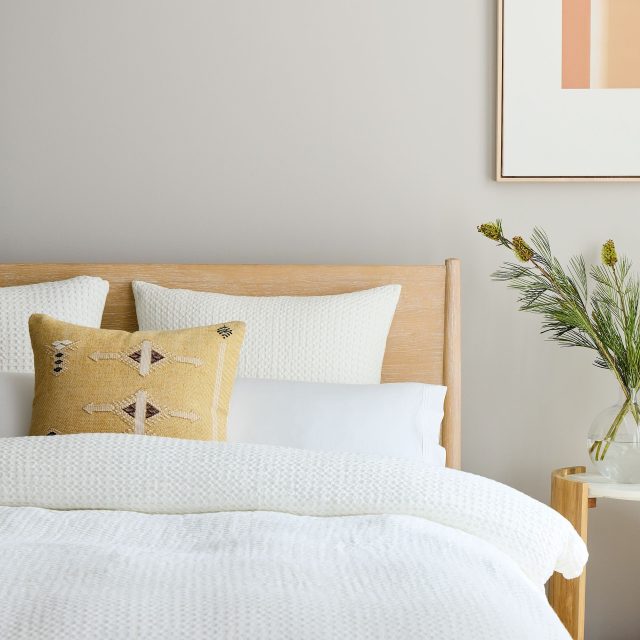 MD Bed Frame pic 5 640x640